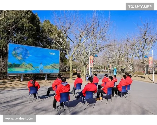 上海青少年校园冰壶公开赛东方绿舟开幕，长三角800名选手参赛